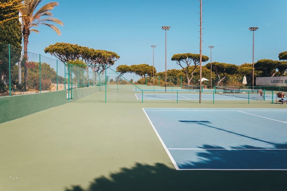 Tennisbaan