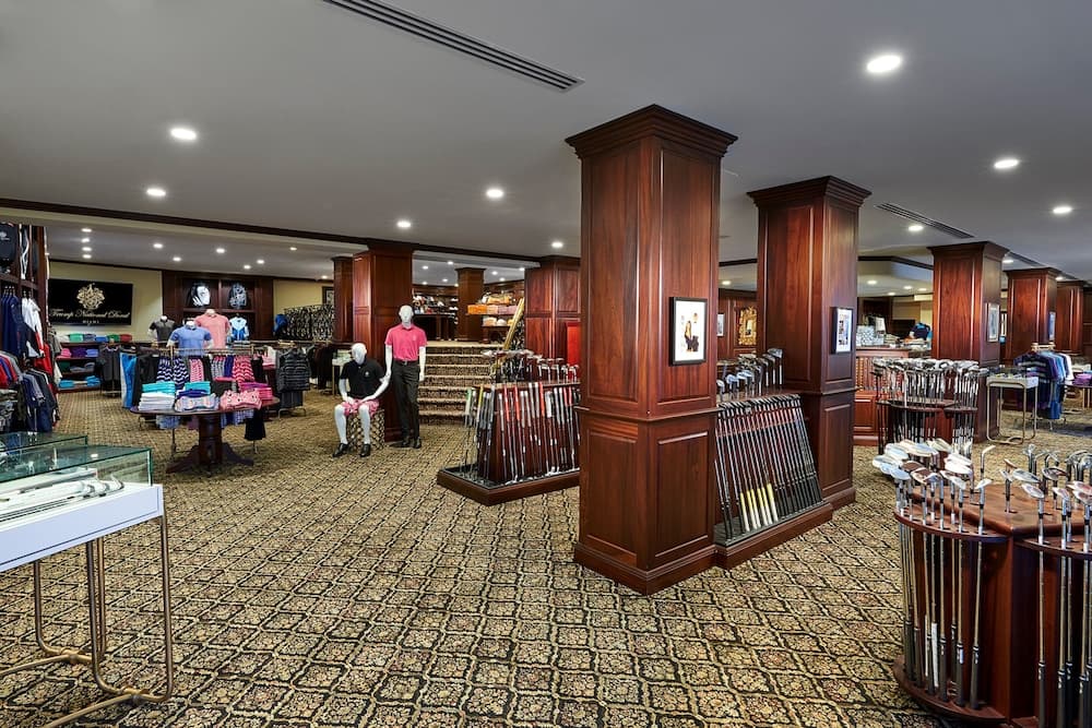 Pro-shop