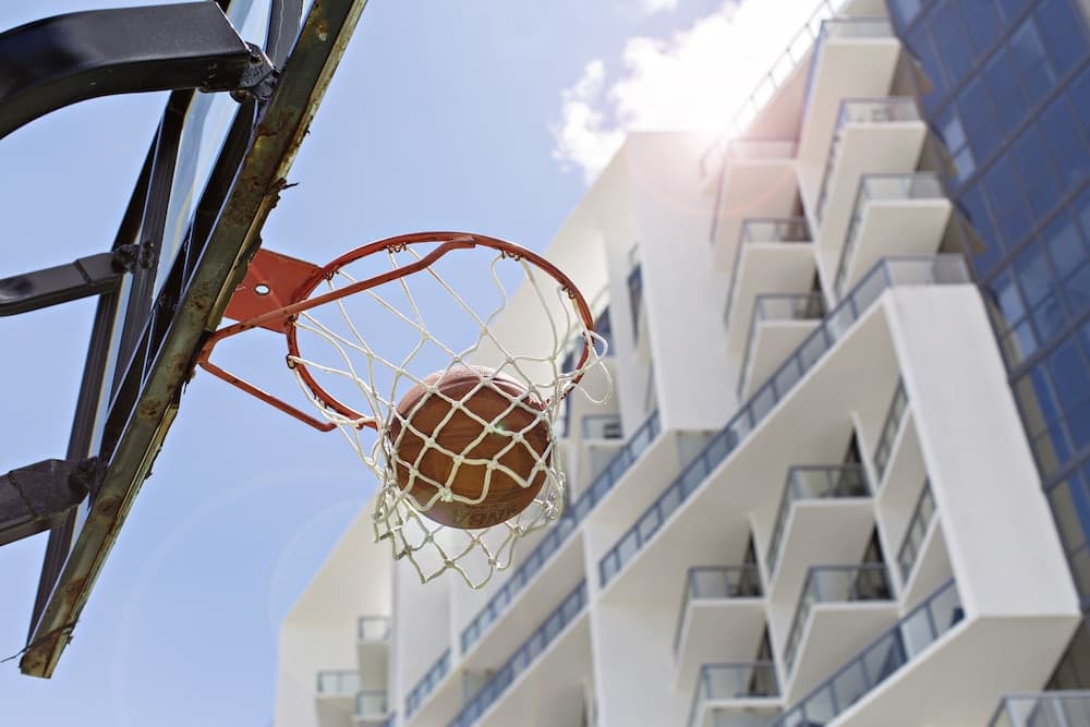 Basketbalveld
