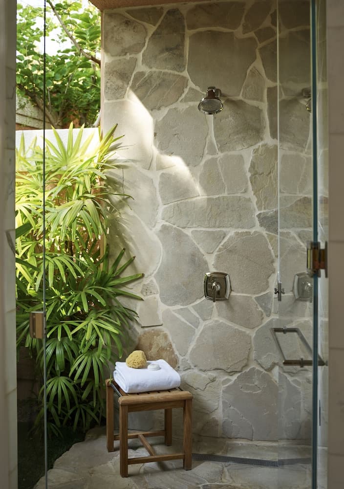Badkamer met douche