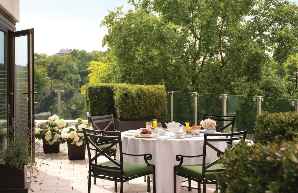 Terras