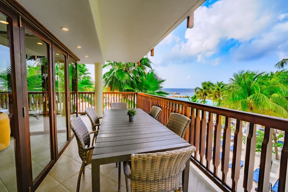 Uitzicht vanaf balkon