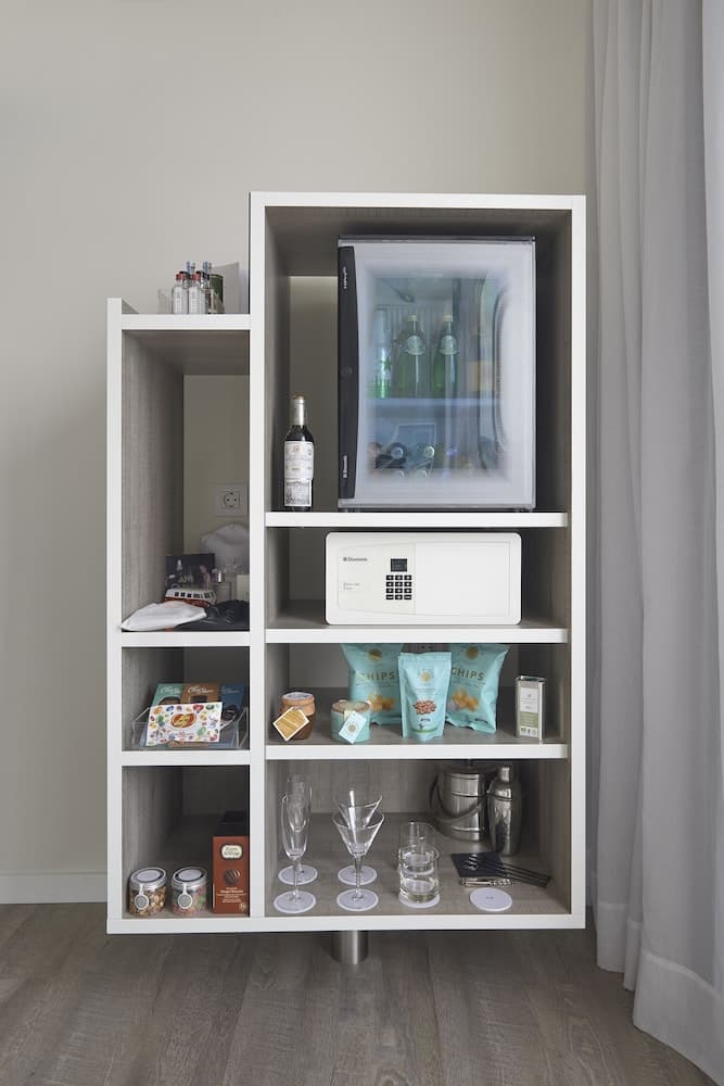 Minibar