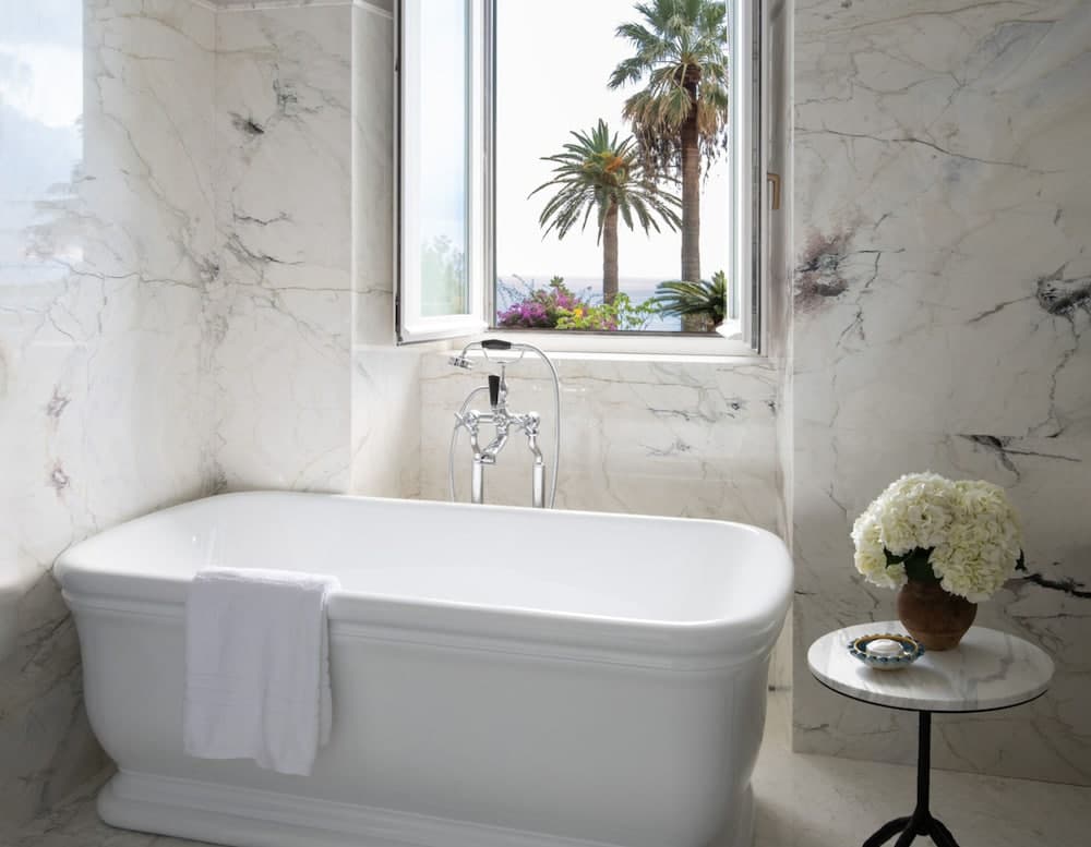 Badkamer met douche