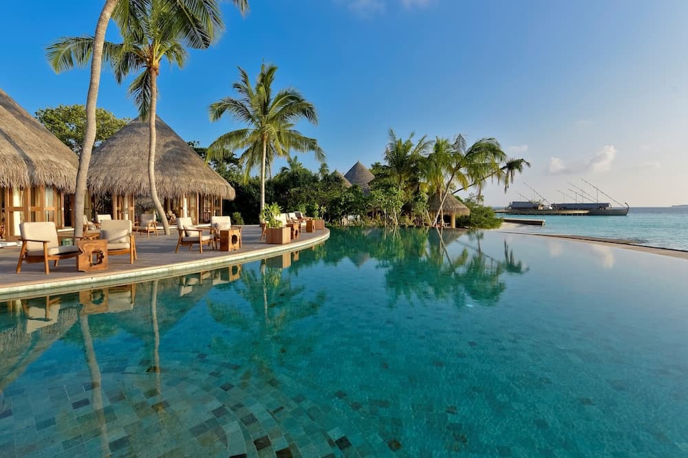 Poolbar