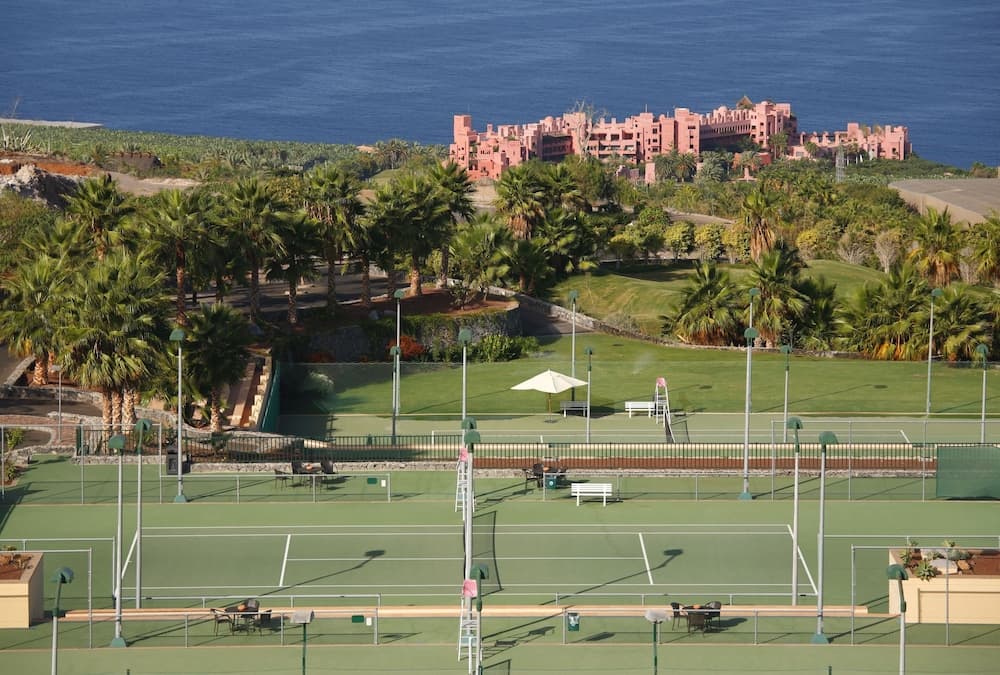 Tennisbaan