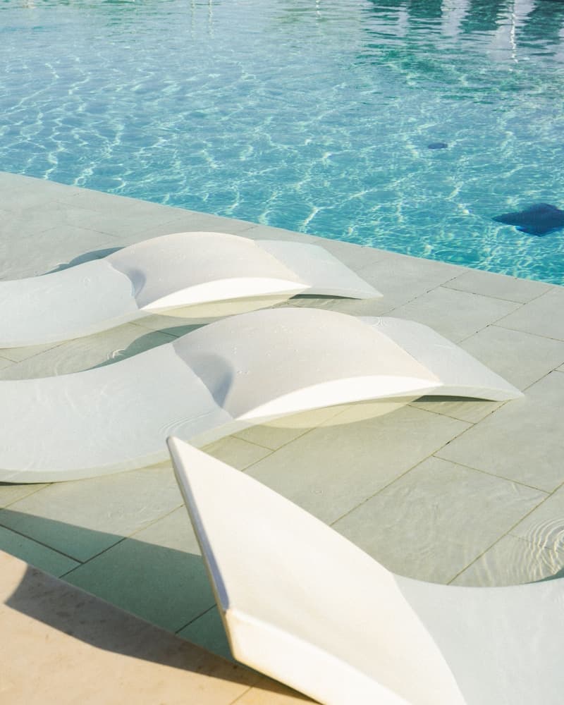 Infinity pool