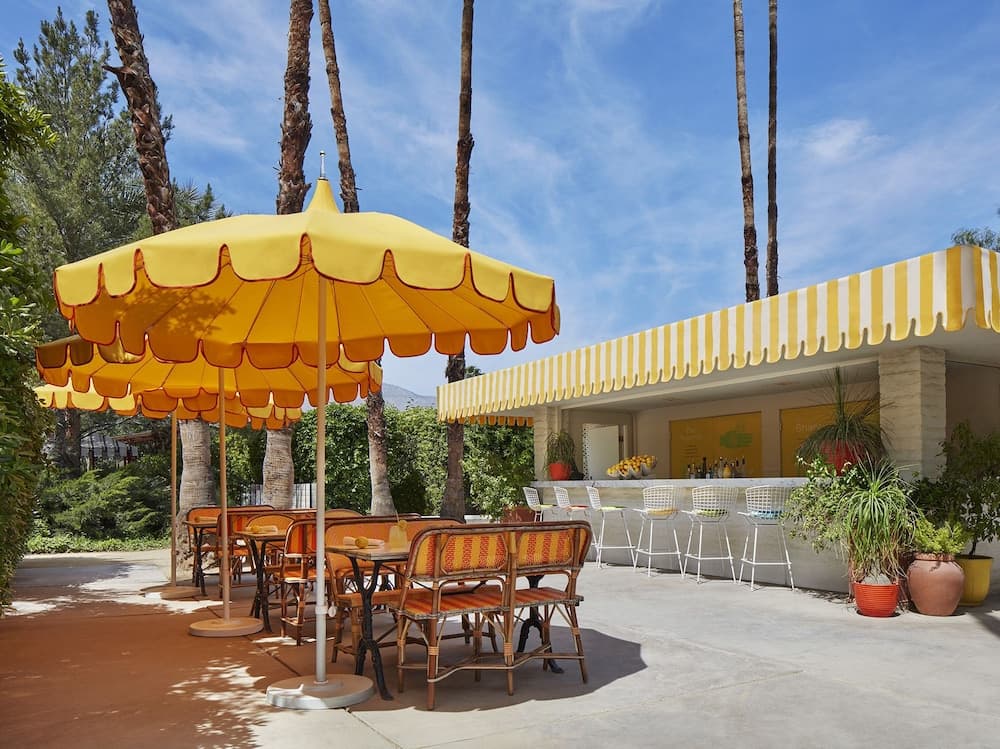 Poolbar