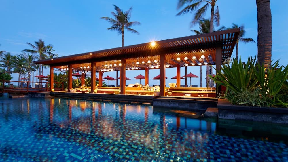 Poolbar