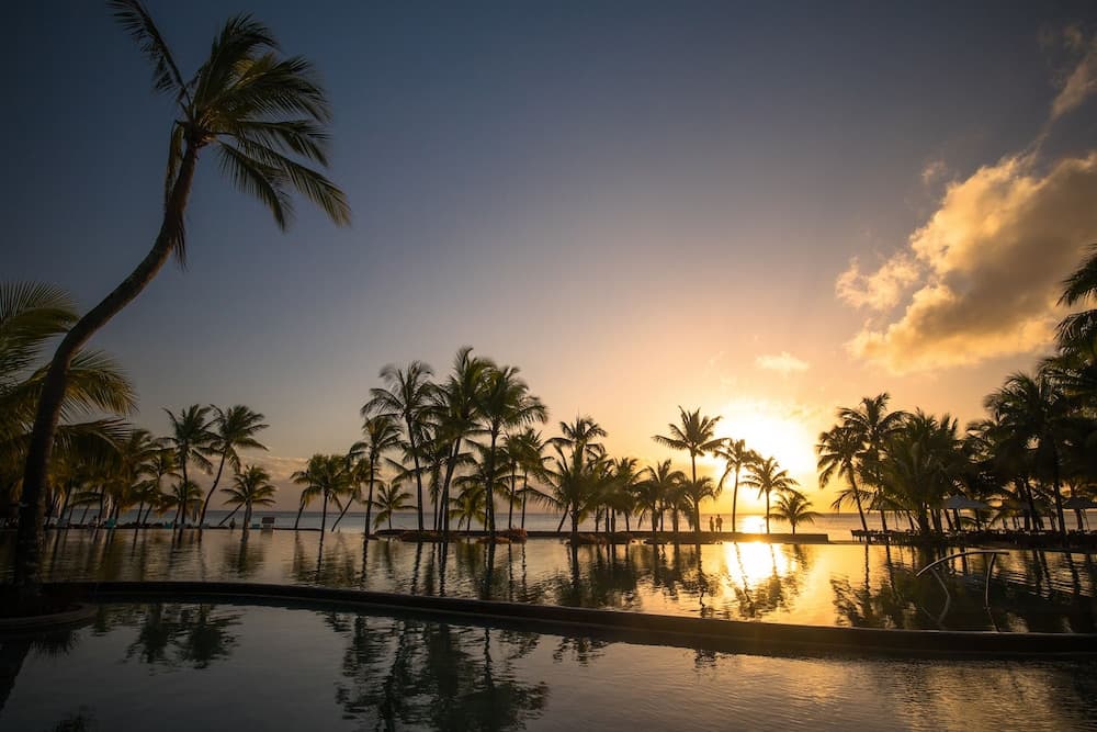 Infinity pool