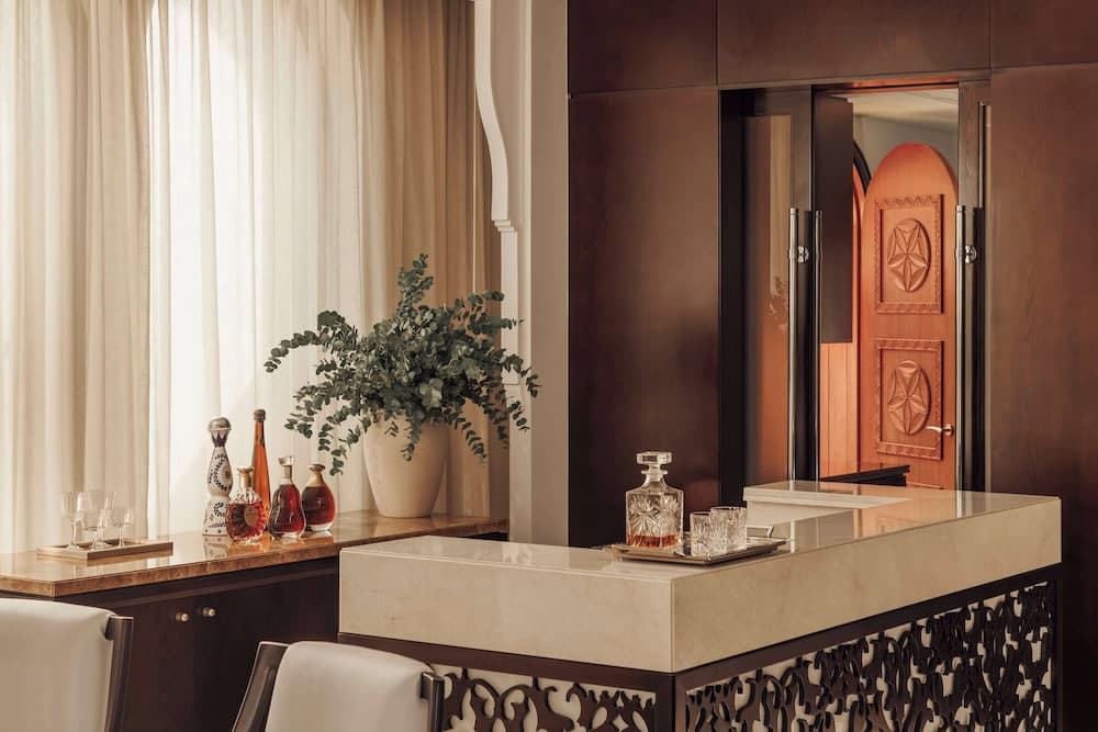 Minibar