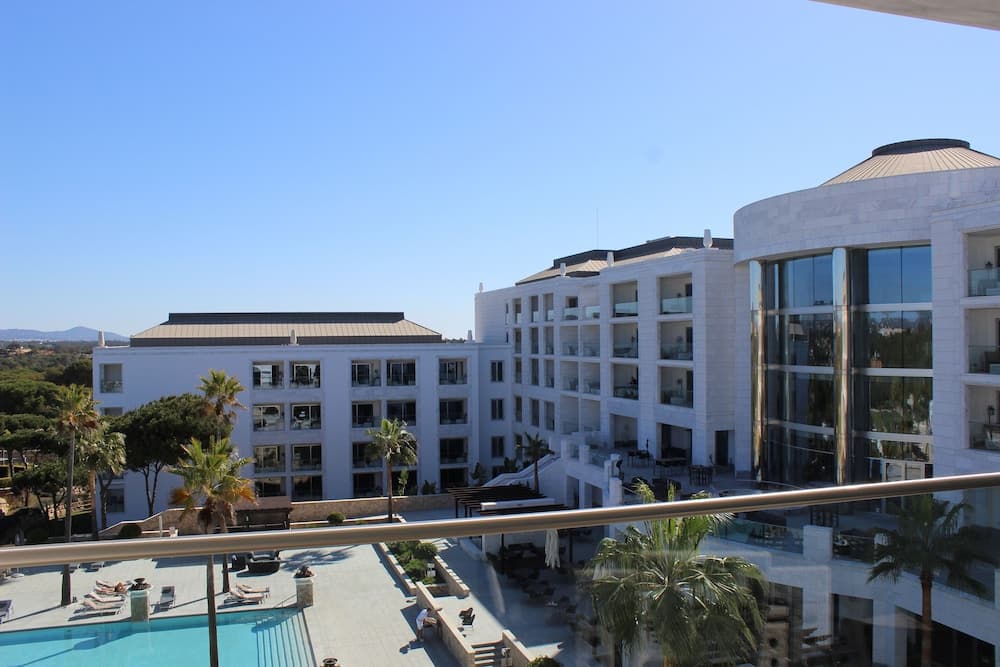 Uitzicht vanaf balkon