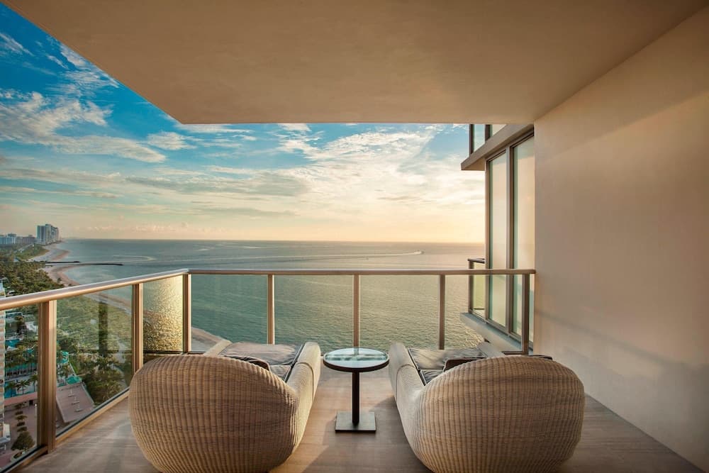 Uitzicht vanaf balkon