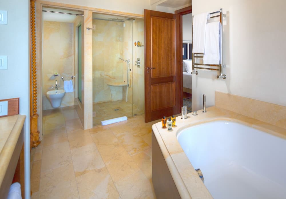 Badkamer met douche