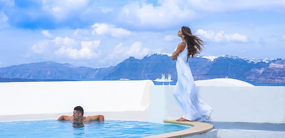 Infinity pool