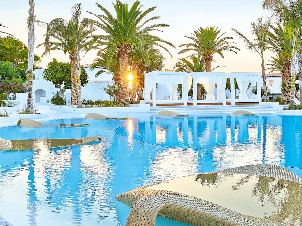 Poolbar